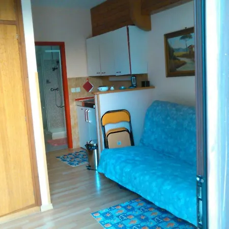 Apartman Studio Legovic 公寓 乌马格